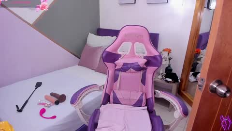 Kitty Kayo online show from 01-18-25, 03:20