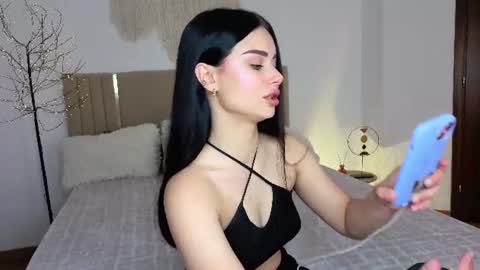 kitty_cut1ee_ online show from 06-12-26, 07:40