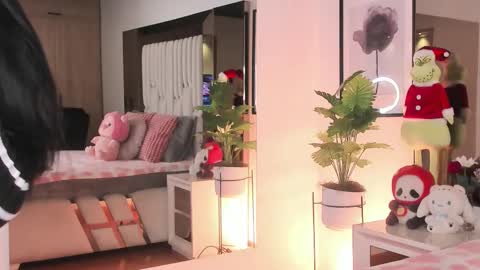 kitty online show from 12-02-25, 09:43