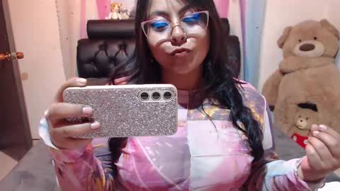 Snapshot of kitty_eyes chatting on 02-07-25, 03:45 kitty online show from 02-07-25, 03:45