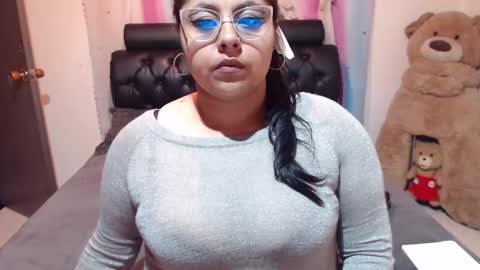 Snapshot of kitty_eyes chatting on 09-26-25, 03:54 kitty online show from 09-26-25, 03:54