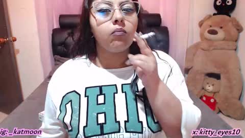 kitty online show from 11-17-25, 05:24