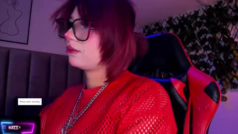 Camila online show from 10-30-25, 02:46