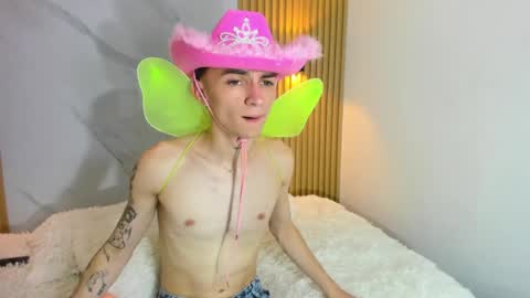 Snapshot of kitty_gill chatting on 01-11-25, 05:29 kitty_gill online show from 01-11-25, 05:29