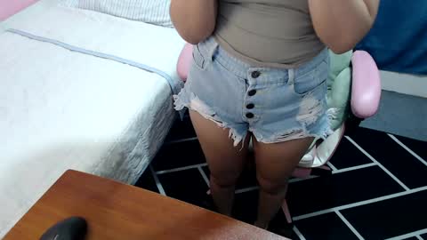 Snapshot of kitty_kity chatting on 02-09-25, 03:53 Kate online show from 02-09-25, 03:53