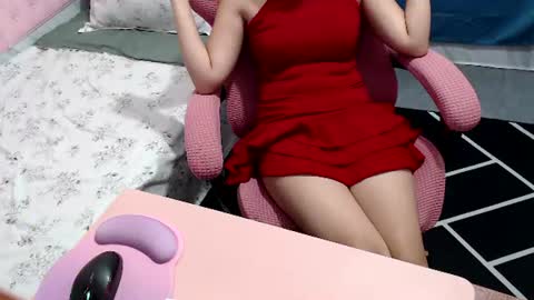 Kate online show from 07-28-26, 07:39