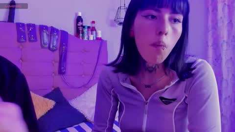 kitty_matias_ls online show from 02-25-26, 08:40