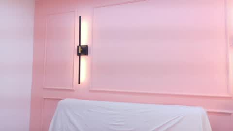 kitty_model online show from 04-29-26, 05:30