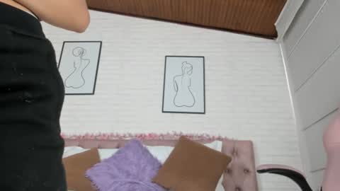 Kitty online show from 01-19-25, 08:09