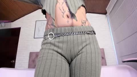 Kitty online show from 10-03-25, 07:44