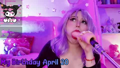     online show from 04-20-26, 02:36