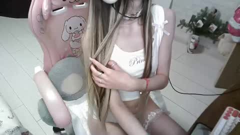 Snapshot of kittybounty chatting on 02-15-25, 02:04 KittyBounty online show from 02-15-25, 02:04