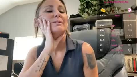 kittykattlove2 online show from 07-29-26, 03:54