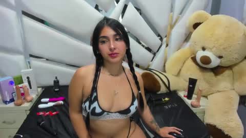 kittylovely  online show from 12-11-24, 04:07