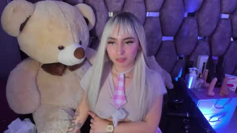 kittylovely  online show from 03-07-25, 08:02