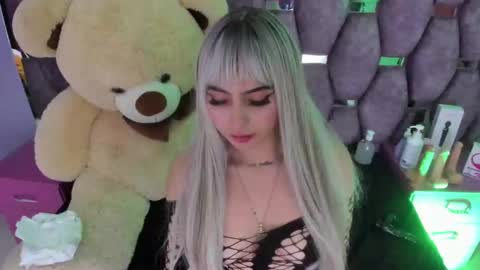 kittylovely  online show from 03-08-25, 12:11