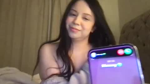 mia online show from 12-11-24, 04:49