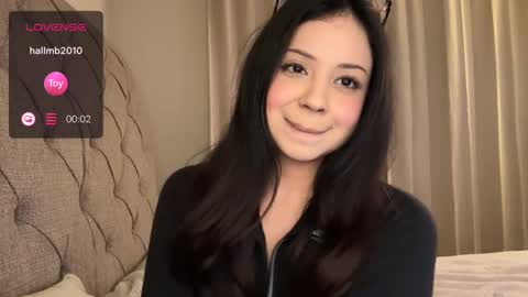 mia online show from 02-09-25, 12:08