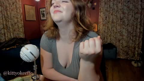 Miss Kitty OKeeffe online show from 12-05-24, 04:31