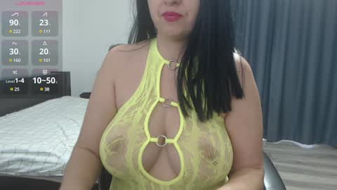 Snapshot of kittyonfiree chatting on 12-16-24, 08:31 kittyonfiree online show from 12-16-24, 08:31