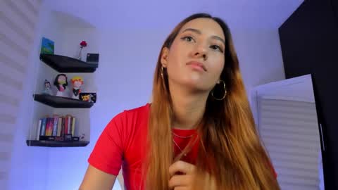 Snapshot of kittyrush_ chatting on 10-19-25, 12:44 kitty online show from 10-19-25, 12:44