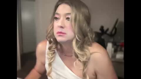 Snapshot of kittysocks88 chatting on 10-16-25, 06:36 kittysocks88 online show from 10-16-25, 06:36