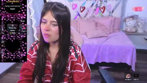 Snapshot of kittystar_tay chatting on 02-27-25, 01:16 Kitty  online show from 02-27-25, 01:16