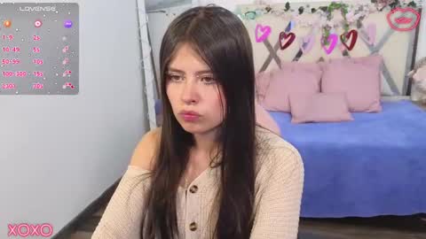Snapshot of kittystar_tay chatting on 03-05-25, 08:32 Kitty  online show from 03-05-25, 08:32