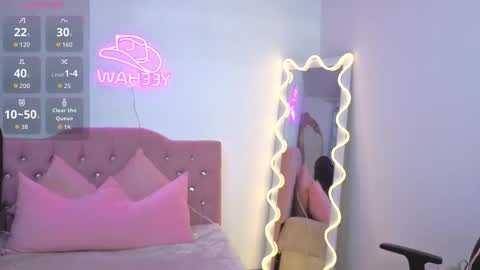 Snapshot of kittystar_tay chatting on 10-09-25, 11:41 Kitty  online show from 10-09-25, 11:41