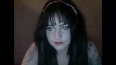 Snapshot of kittytats21 chatting on 02-05-26, 10:47 SummerT online show from 02-05-26, 10:47
