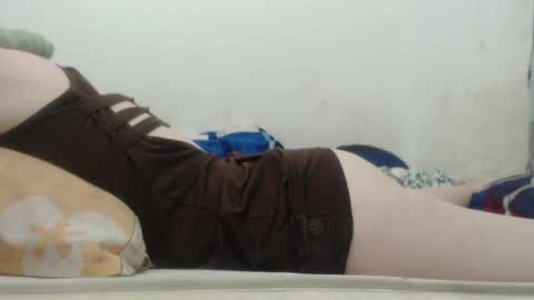 Snapshot of kittywhiteass chatting on 12-19-24, 08:23 kittywhiteass online show from 12-19-24, 08:23