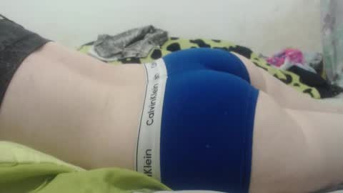 Snapshot of kittywhiteass chatting on 02-16-25, 11:05 kittywhiteass online show from 02-16-25, 11:05