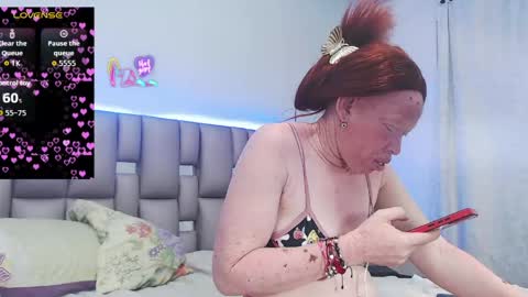 Snapshot of kittywhiteass chatting on 05-05-26, 06:21 kittywhiteass online show from 05-05-26, 06:21