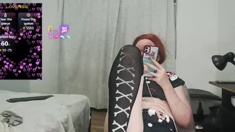 Snapshot of kittywhiteass chatting on 05-20-26, 08:09 kittywhiteass online show from 05-20-26, 08:09