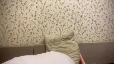 Snapshot of kittywithu chatting on 10-09-25, 05:11 kittywithu online show from 10-09-25, 05:11