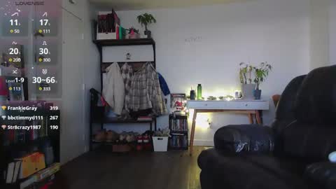 Kittyymaze online show from 12-13-24, 08:47