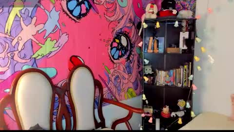 Kitty Zen online show from 09-25-25, 06:00