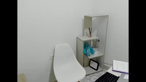 Snapshot of kity021 chatting on 05-27-26, 01:08 kity021 online show from 05-27-26, 01:08