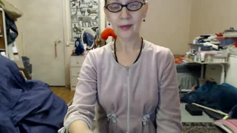 Snapshot of kiuminberry chatting on 02-23-25, 06:45 KiuminBerry online show from 02-23-25, 06:45