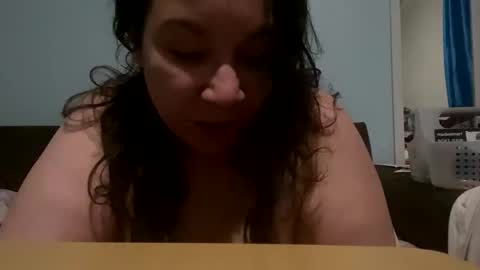 Snapshot of kivs19 chatting on 02-11-25, 05:47 kivs19 online show from 02-11-25, 05:47