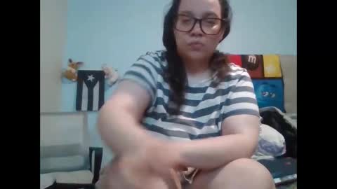 Snapshot of kivs19 chatting on 04-10-26, 04:28 kivs19 online show from 04-10-26, 04:28