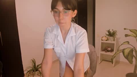 Little piece of fruit online show from 12-03-24, 11:57