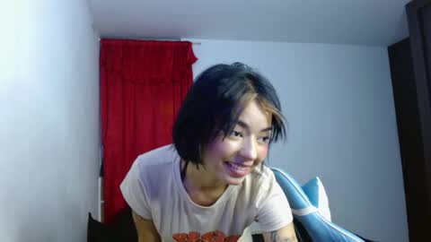 kiyu online show from 10-21-25, 02:12