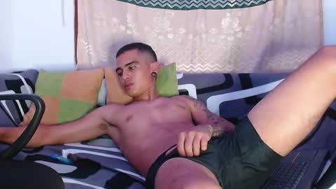 Snapshot of kizame___ chatting on 11-30-25, 06:06 kizame___ online show from 11-30-25, 06:06