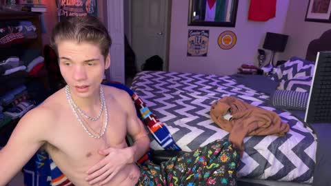 Snapshot of kjpeace chatting on 01-21-25, 01:43 Kyle online show from 01-21-25, 01:43