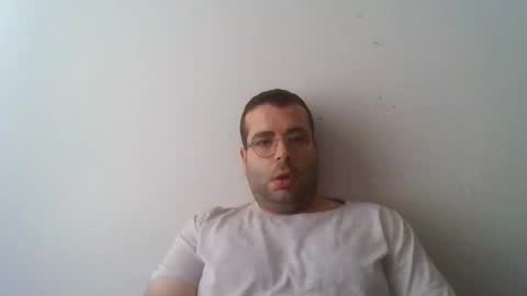 Snapshot of kkadam1 chatting on 09-26-25, 04:27 kkadam1 online show from 09-26-25, 04:27