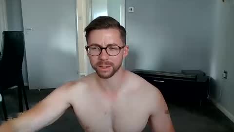 Snapshot of kkezzy chatting on 07-16-26, 04:02 kkezzy online show from 07-16-26, 04:02