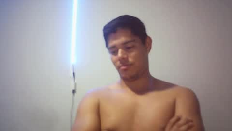 Snapshot of klars_mood chatting on 05-26-26, 07:15 klars online show from 05-26-26, 07:15
