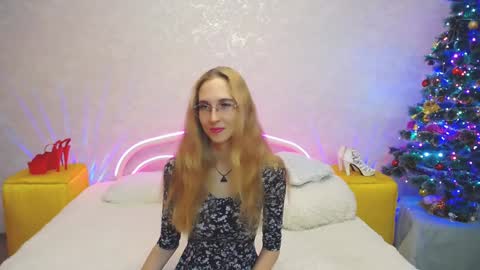 Klary online show from 12-19-24, 11:18