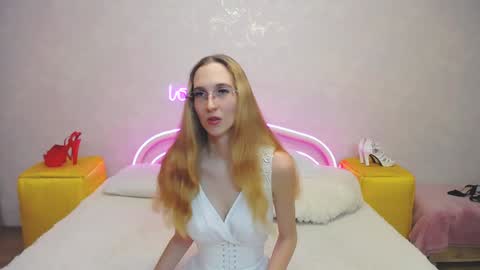 Klary online show from 01-29-25, 12:24